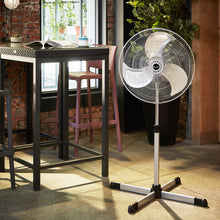 Cargar imagen en el visor de la galería, VENTILADOR DE PEDESTAL MARCA MYTEK MODELO MY-3328 DE 20" CON 3 VELOCIDADES