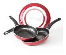 Cargar imagen en el visor de la galería, JUEGO DE SARTENES MARCA CINSA MODELO HABANA 3 PIEZAS ROJO