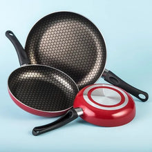 Cargar imagen en el visor de la galería, JUEGO DE SARTENES MARCA CINSA MODELO HABANA 3 PIEZAS ROJO