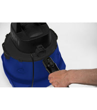 Cargar imagen en el visor de la galería, ASPIRADORA MARCA KOBLENZ MODELO WD-6L212 6 GALONES